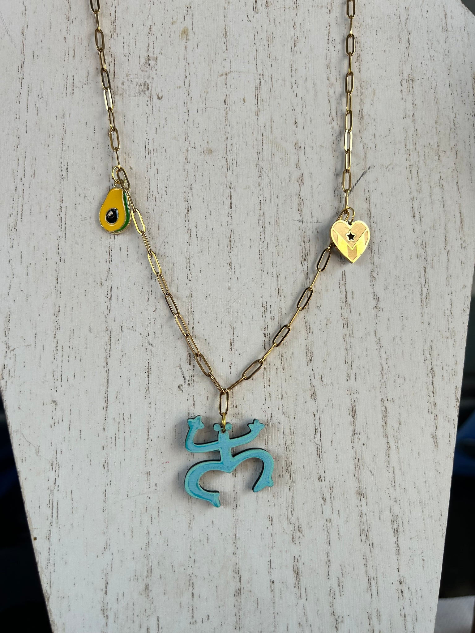 Isla Charm Chain